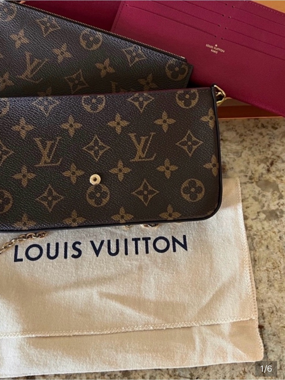 Louis Vuitton
Pochette Félicie Monogram Clutch/Crossbody/ leather mono strap. - Picture 1 of 6